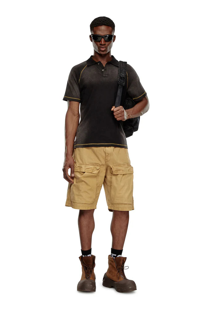 Cargo shorts in faded organic cotton