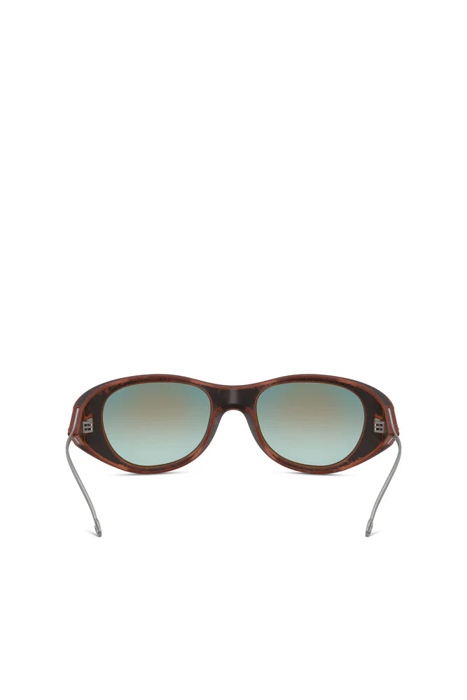 Iconic Oval Sunglasses