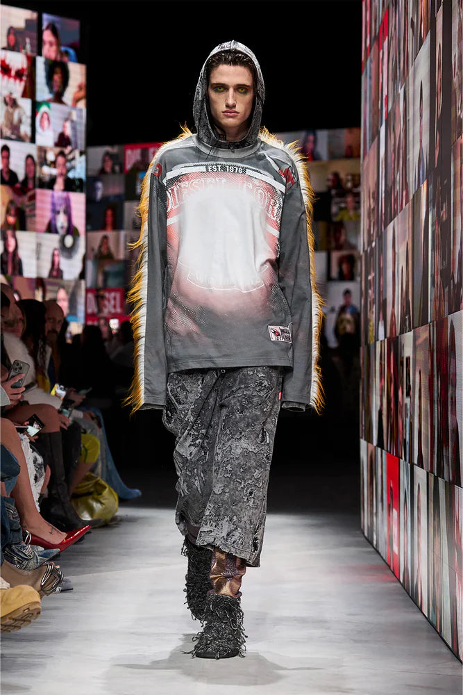 Burnout Sweat Shorts With Camo Effect