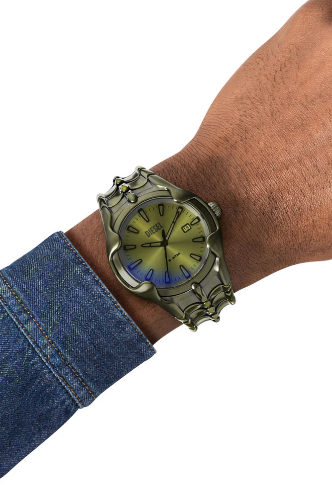 Vert Three-Hand Date, Green Stainless Steel Watch