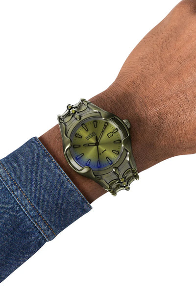 Vert Three-Hand Date, Green Stainless Steel Watch