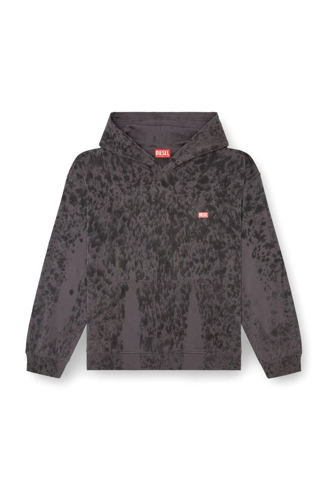 Treated hoodie with raindrop effect