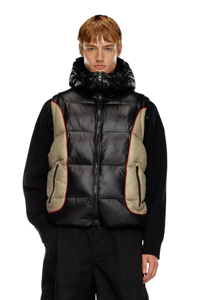 Hooded puffer vest in shiny ripstop