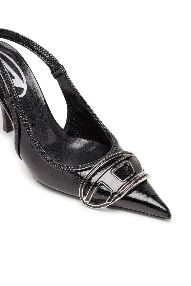 D-Venus-Slingback pumps in glossy wrinkled fabric