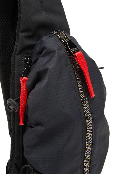 Zip-D-Sling bag in check-jacquard shell