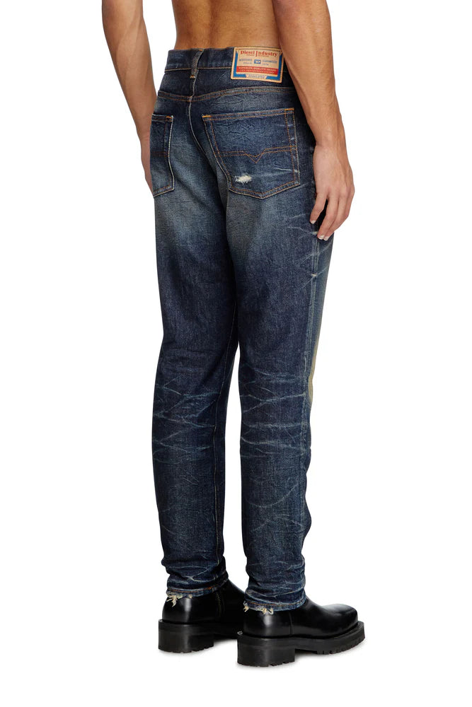 Regular Jeans - 2023 D-Finitive