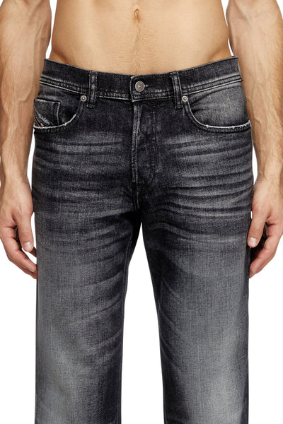 Regular Jeans - 2023 D-Finitive