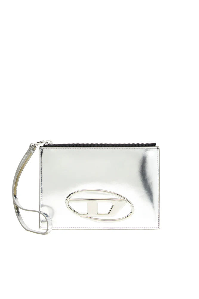 Zipped pouch in mirror leather