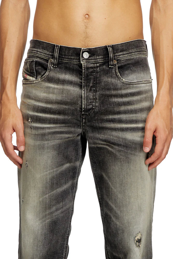 Regular Jeans - 2023 D-Finitive