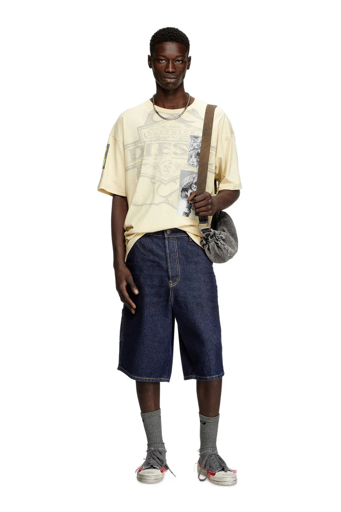 Utility shorts in clean-wash denim