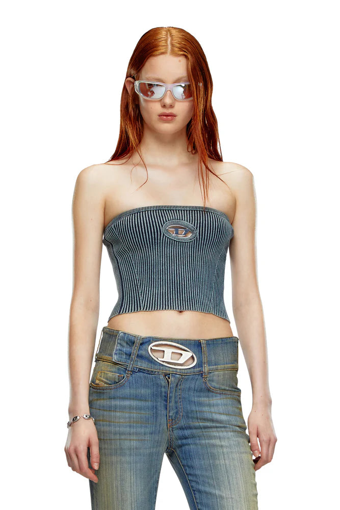 Rib-knit tube top with Oval D
