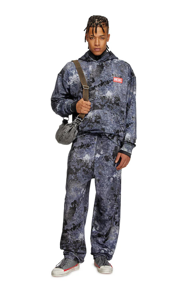 Sweatpants with marble wash treatment