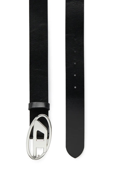 Belt with D logo buckle