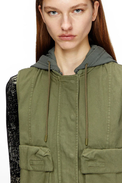 Hooded cargo vest in cotton twill