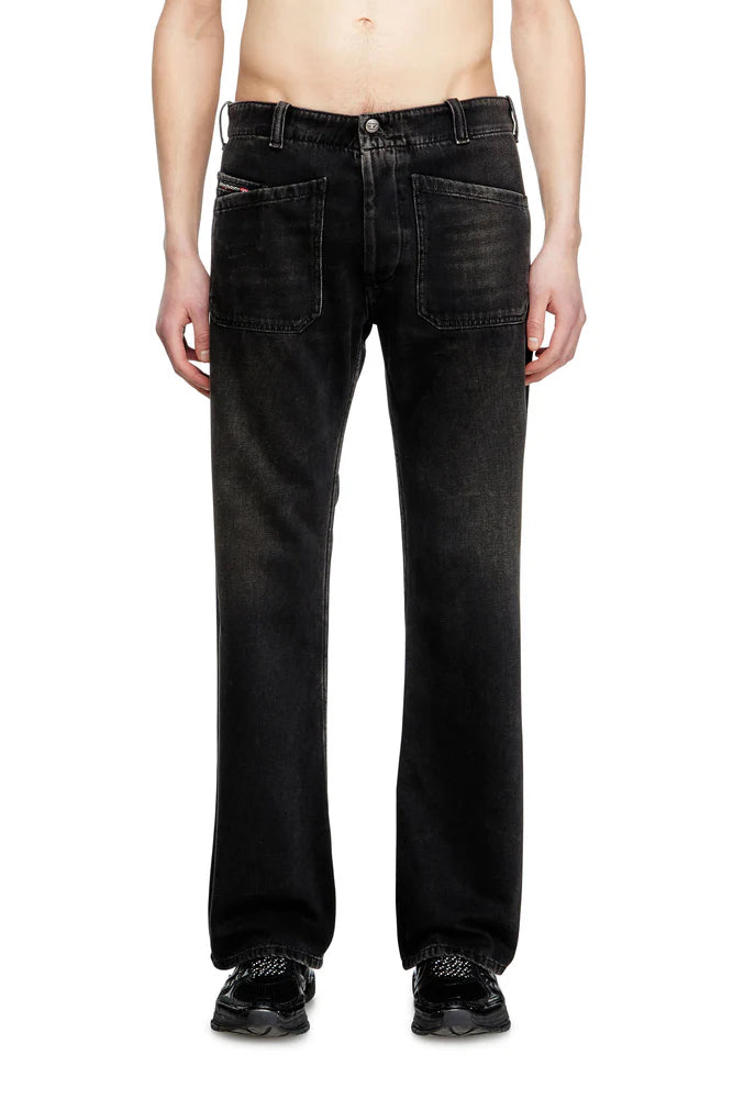 Bootcut Jeans - D-Moorix