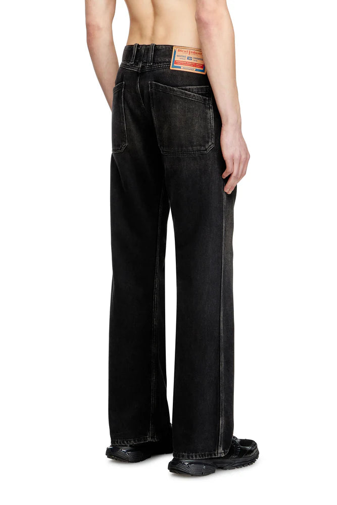 Bootcut Jeans - D-Moorix
