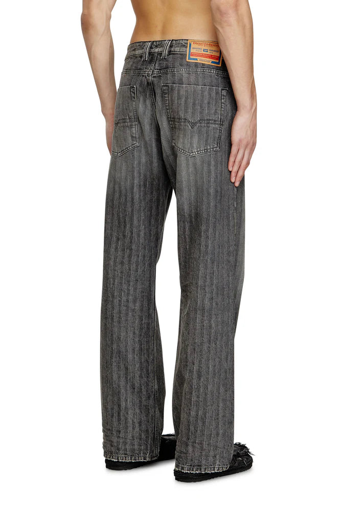 Relaxed Jeans - 1980 D-Eeper