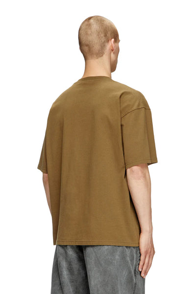 T-shirt with distressed flocked logo