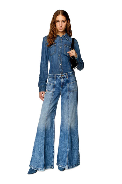 Bootcut and Flare Jeans - D-Akii