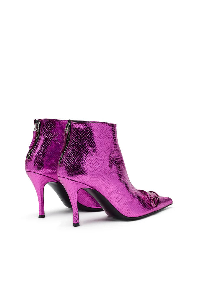 D-Venus-Patent snake-effect ankle boots